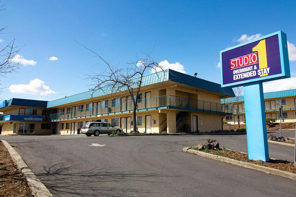 Fairbridge Inn Moscow Exterior photo