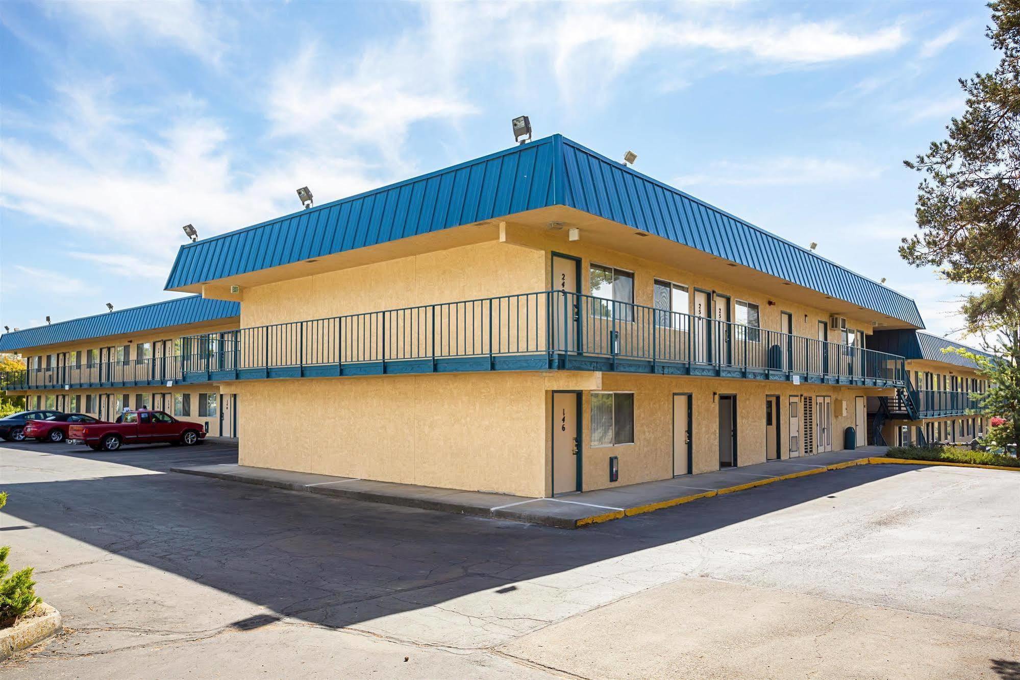 Fairbridge Inn Moscow Exterior photo